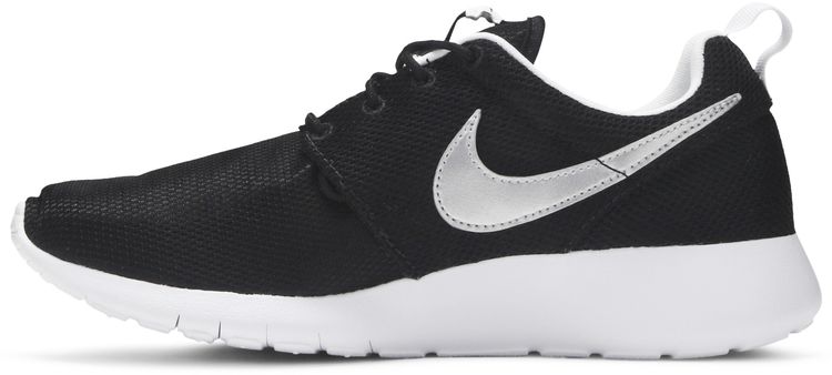 Nike Roshe One GS Black Metallic Silver