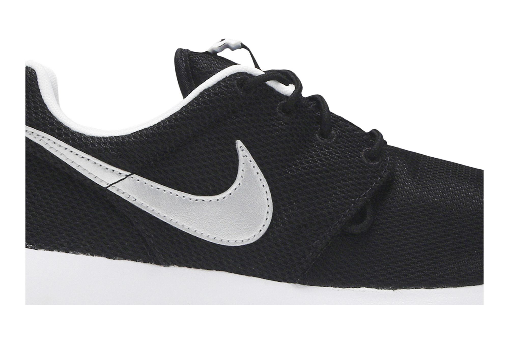 Nike roshe black and silver sales