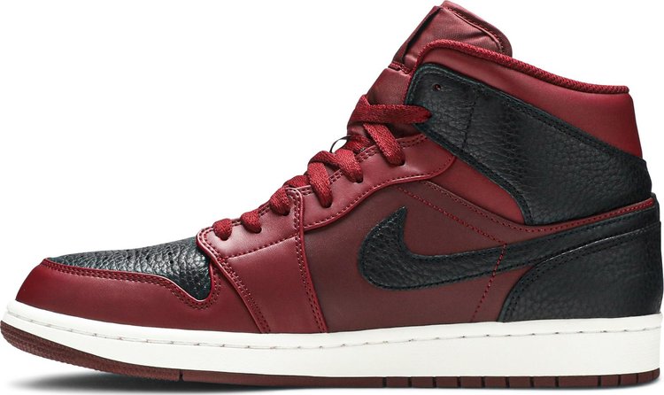 Air Jordan 1 Mid Reverse Banned