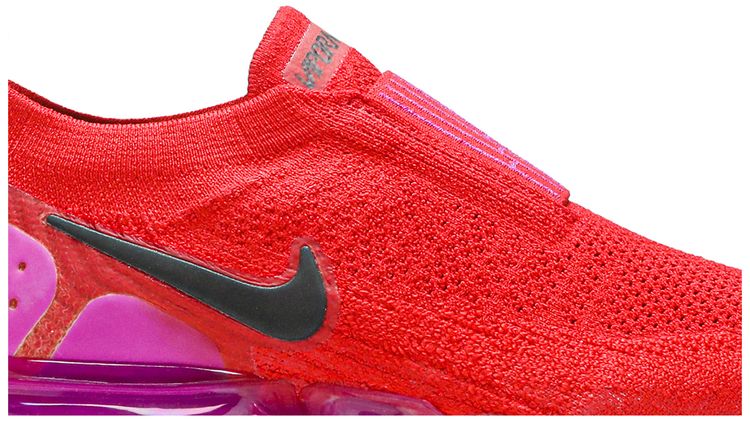 Nike Wmns VaporMax Moc 2 University Red