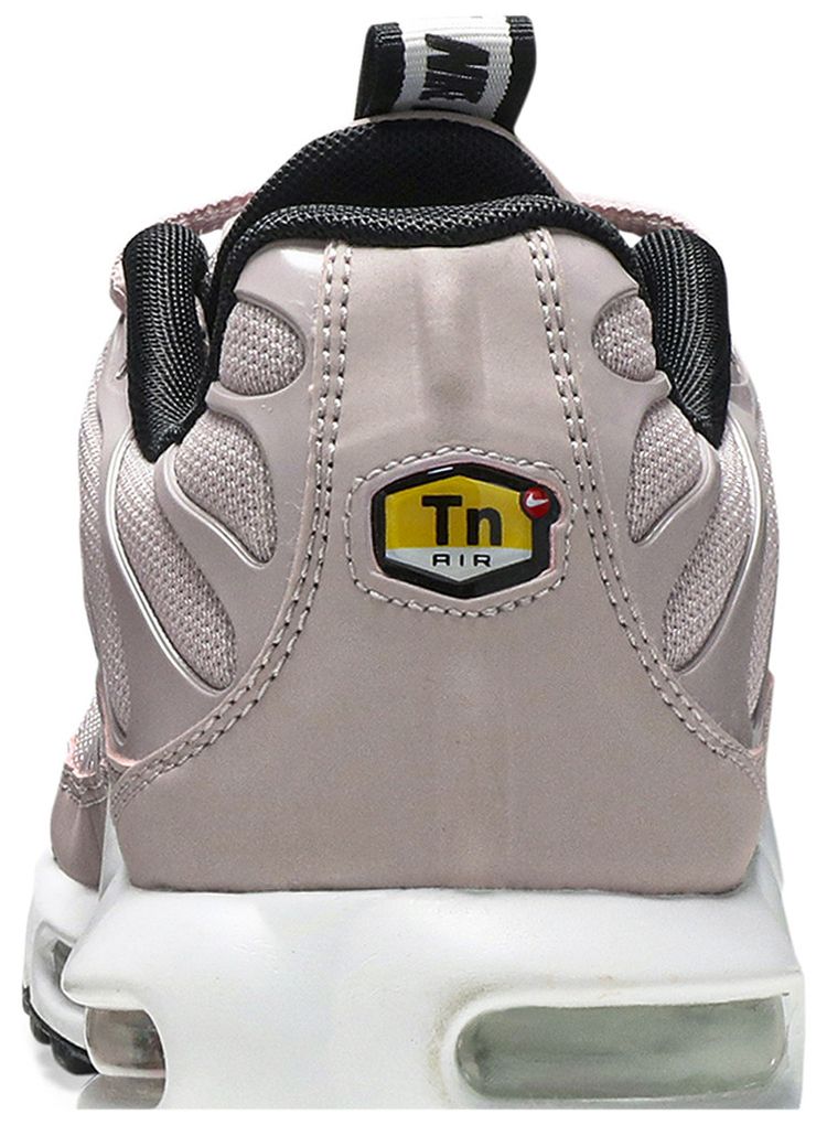 Nike Air Max Plus TN SE Taped