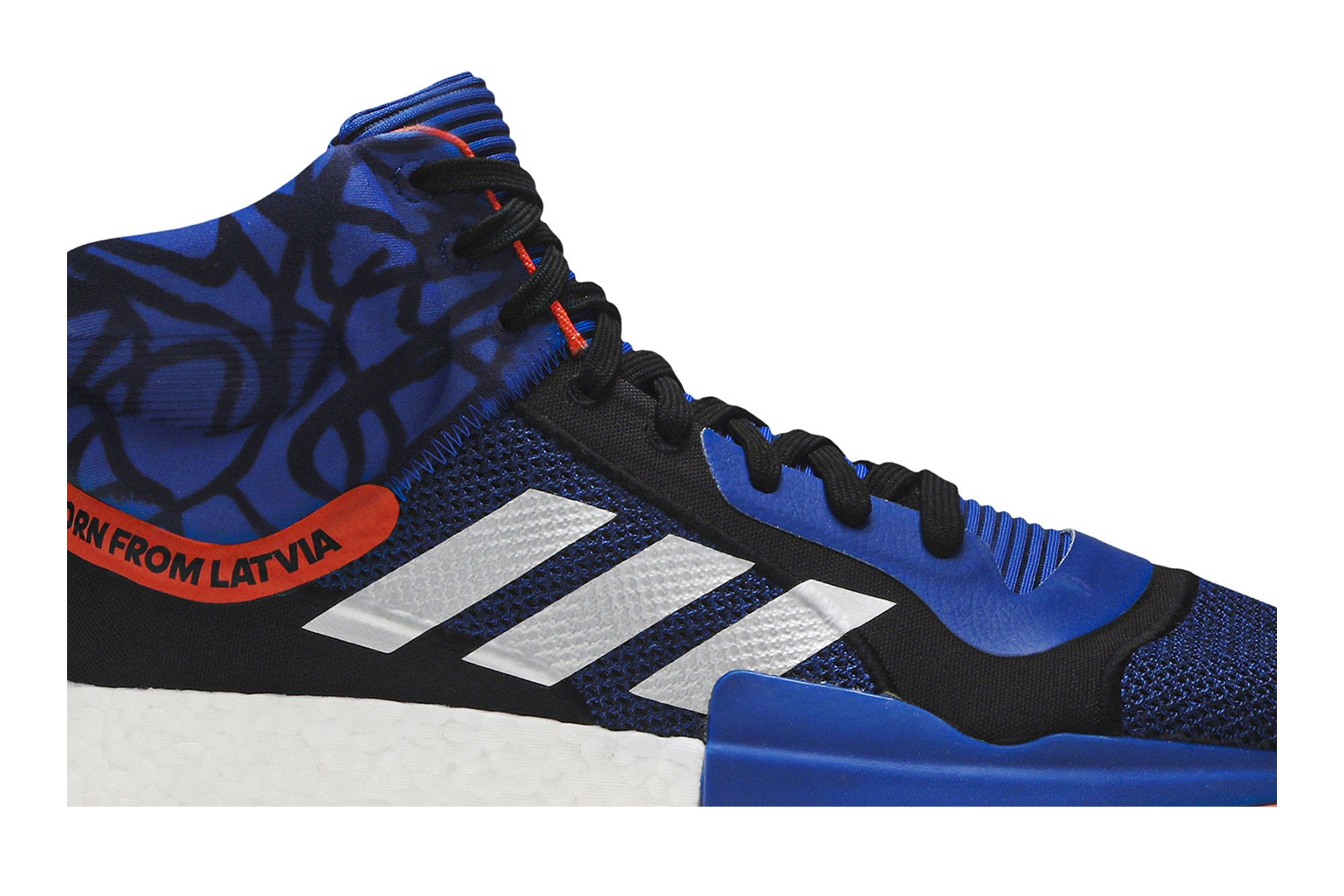 Achetez des Marquee Boost Kristaps Porzingis G27738 GOAT FR
