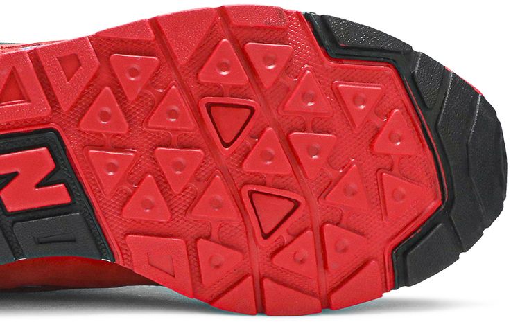 New Balance 1600 Red