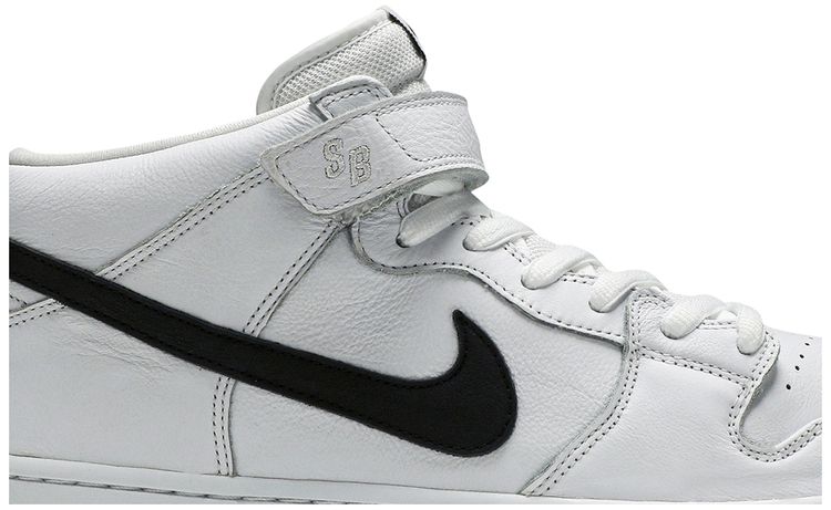 Nike Dunk Mid SB Orange Label