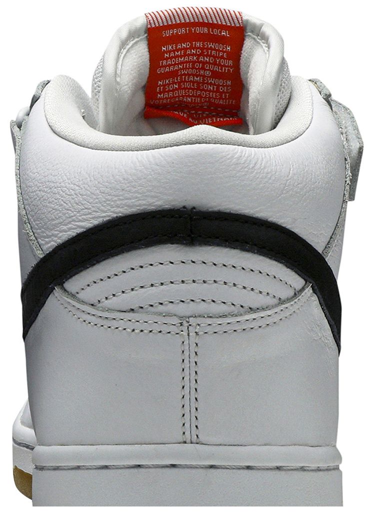 Nike Dunk Mid SB Orange Label