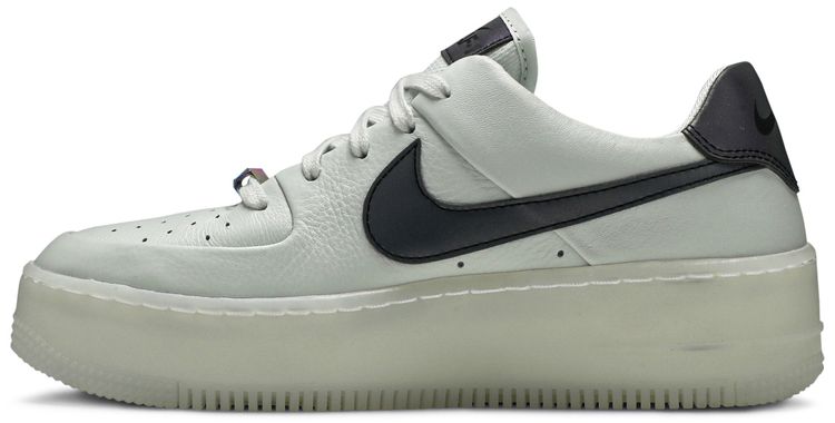 Nike Wmns Air Force 1 Sage Low LX Spruce Aura