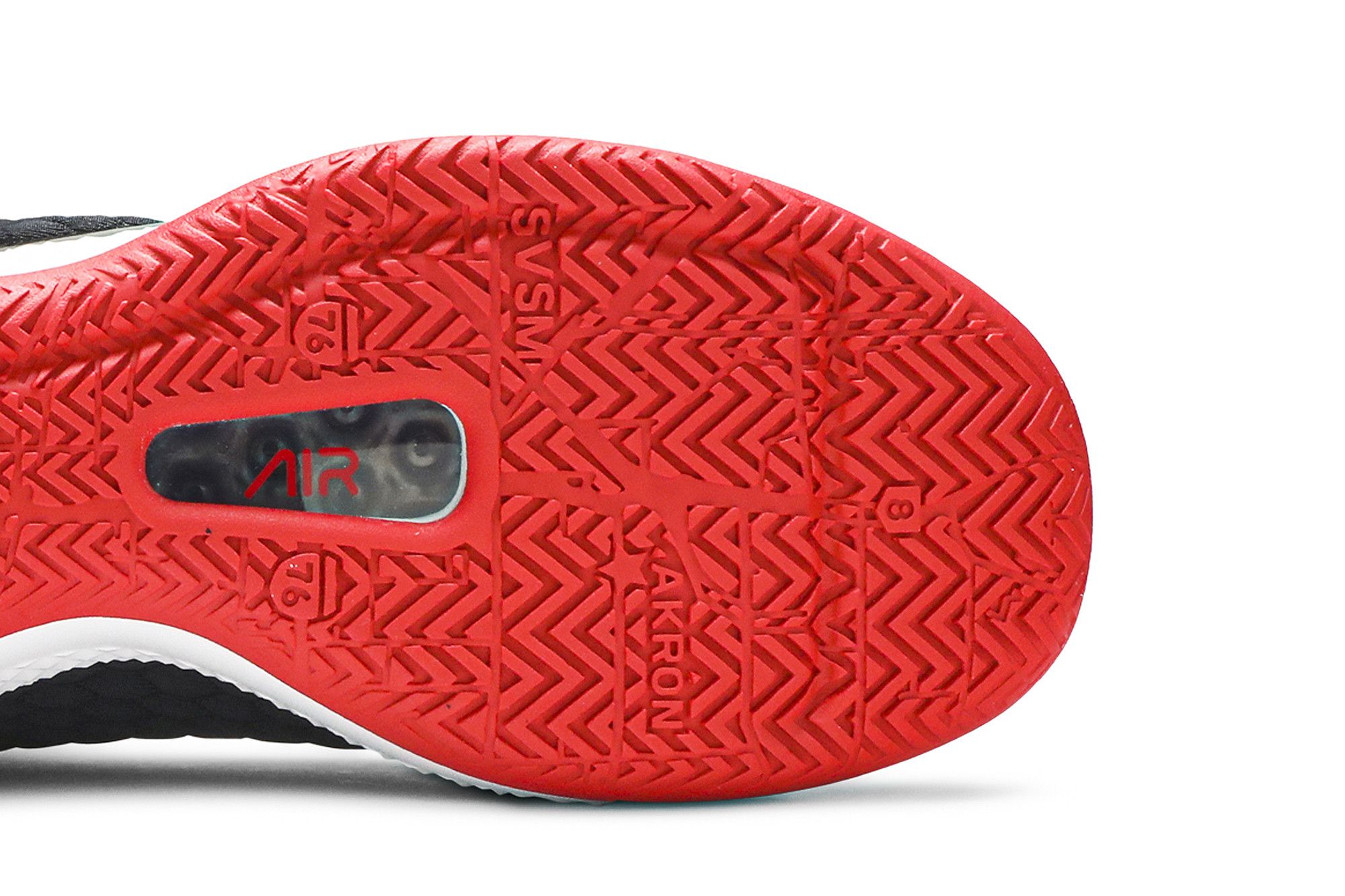 Lebron witness 3 premium online