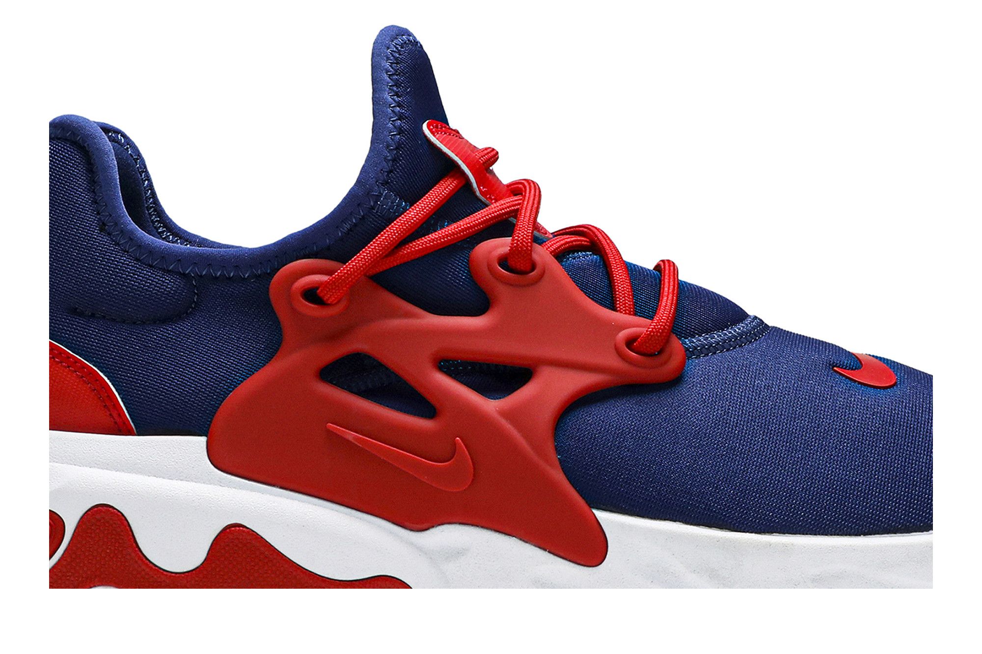 Nike presto react panda top