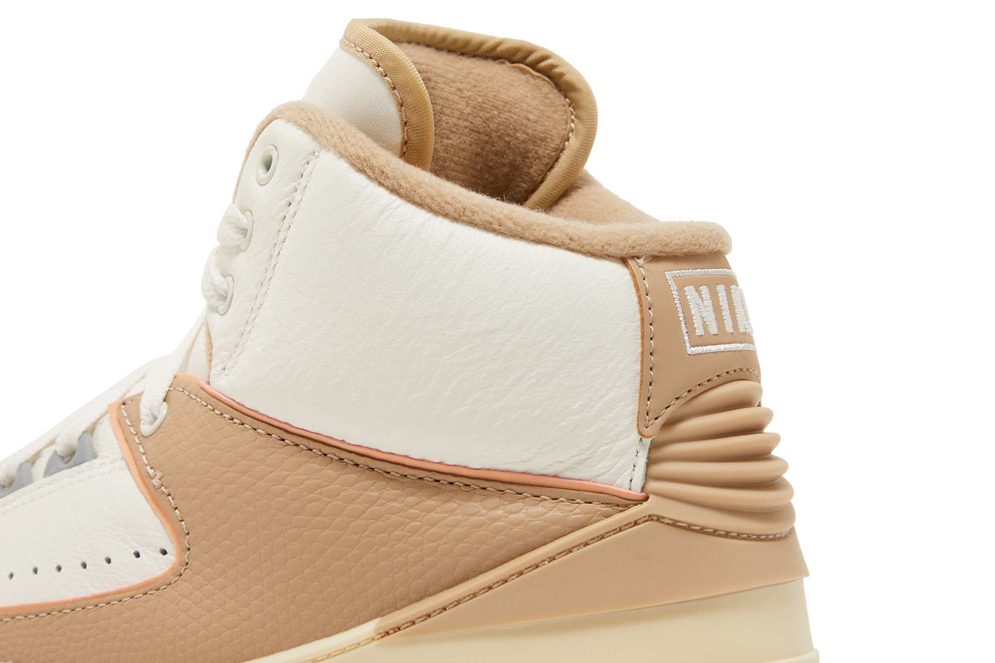 WMENS Air Jordan2 サンセットヘイズ 25cm AN UNDERRATED WOMEN'S JORDAN 2? Jordan 2 Muslin (Craft