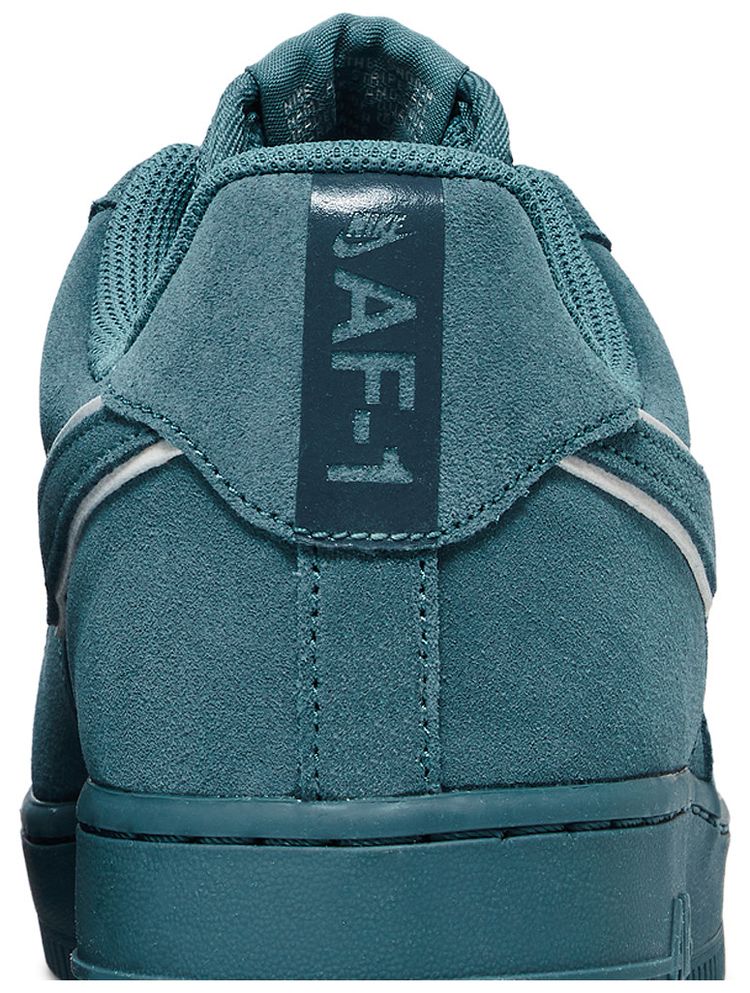 Nike Air Force 1 Low 07 LV8 Noise Aqua