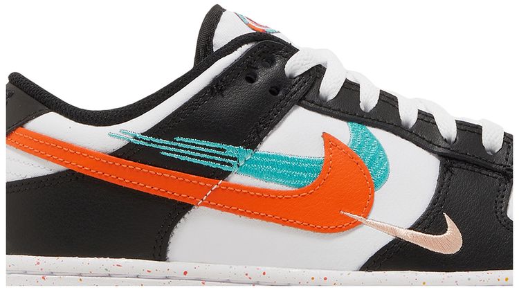 Nike Wmns Dunk Low Multi Swoosh