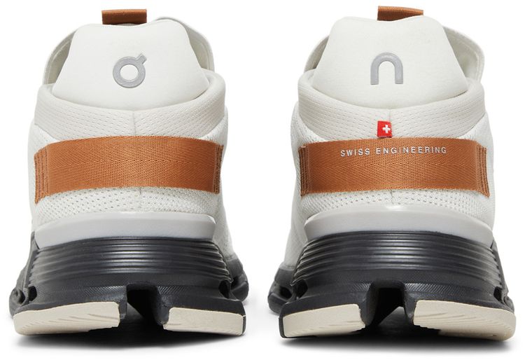 ON Cloudnova White Pecan