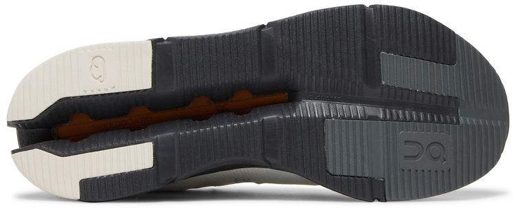 ON Cloudnova White Pecan