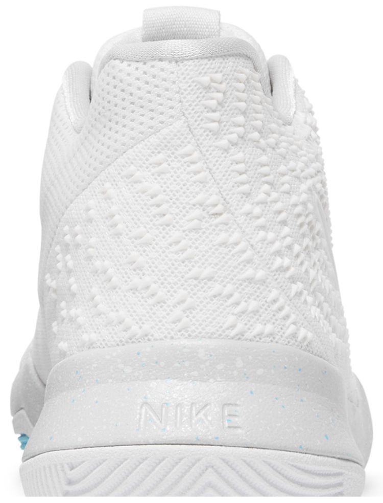 Nike Kyrie 3 GS Ivory