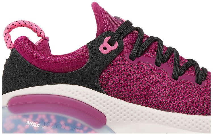 Nike Wmns Joyride Run FK Raspberry Red