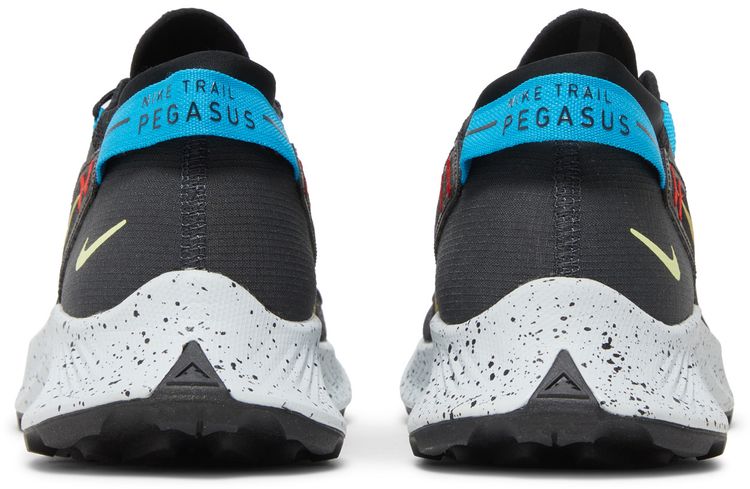 Pegasus Trail 2 Black Dark Sulfur