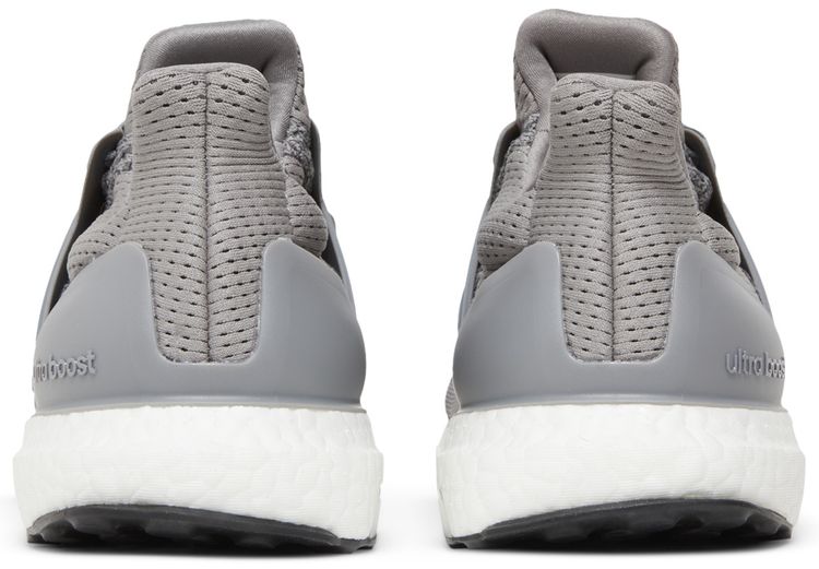 UltraBoost 10 DNA Grey