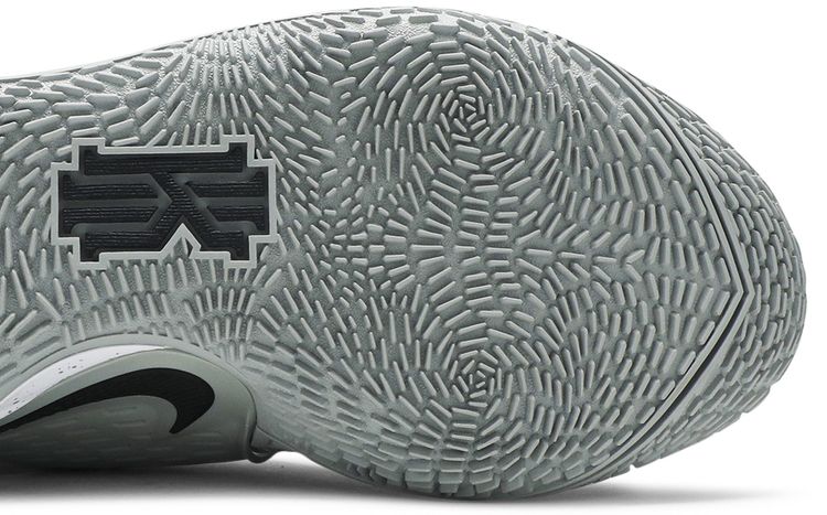 Nike Kyrie Low 2 TB Wolf Grey