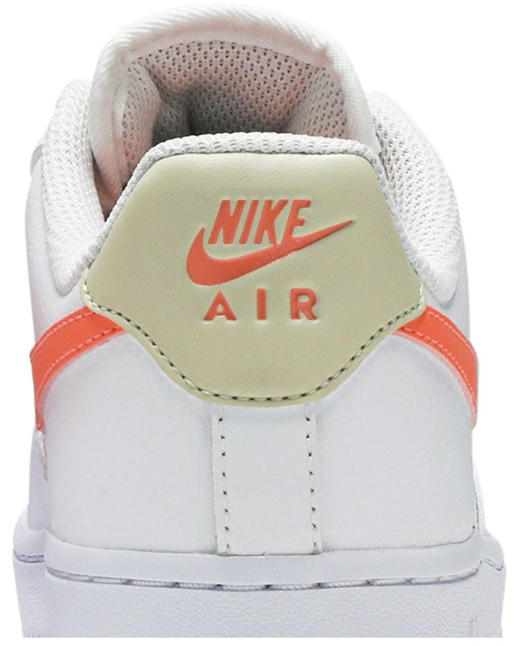 Nike Wmns Air Force 1 07 Atomic Pink