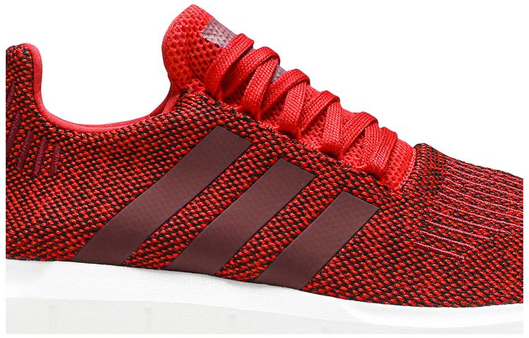Adidas Swift Run Red