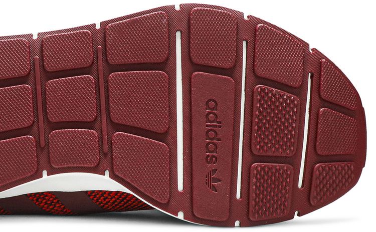 Adidas Swift Run Red