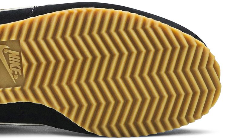 Nike Wmns Classic Cortez SE Metallic Gold