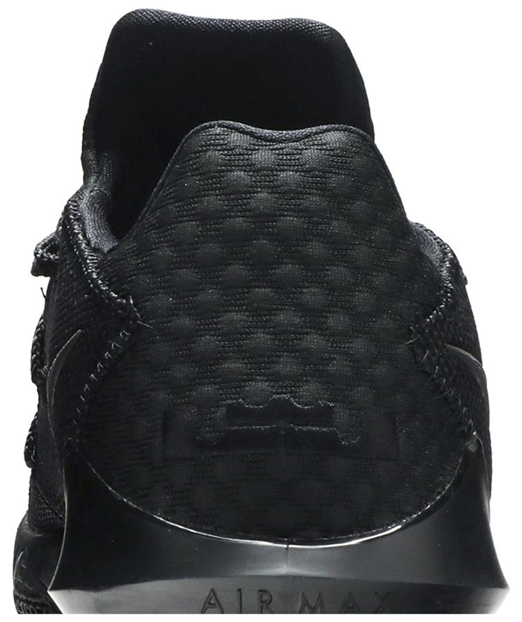 Nike LeBron 17 Low Triple Black