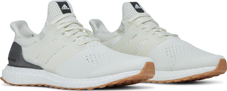 UltraBoost 10 Off White Gum