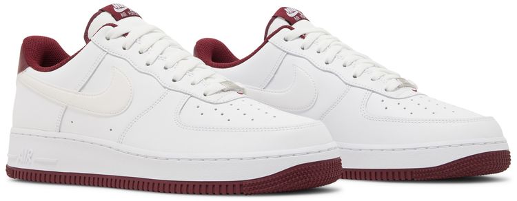 Nike Air Force 1 07 White Dark Beetroot