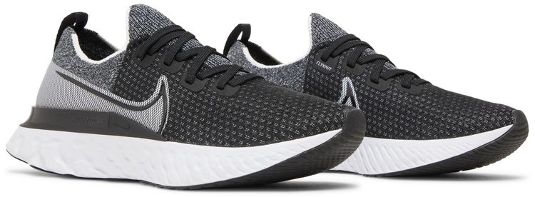 Nike Wmns React Infinity Run Flyknit Black White