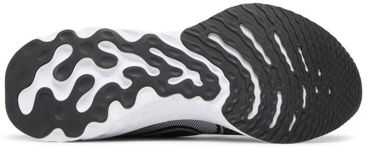 Nike React Infinity Run Flyknit Black White