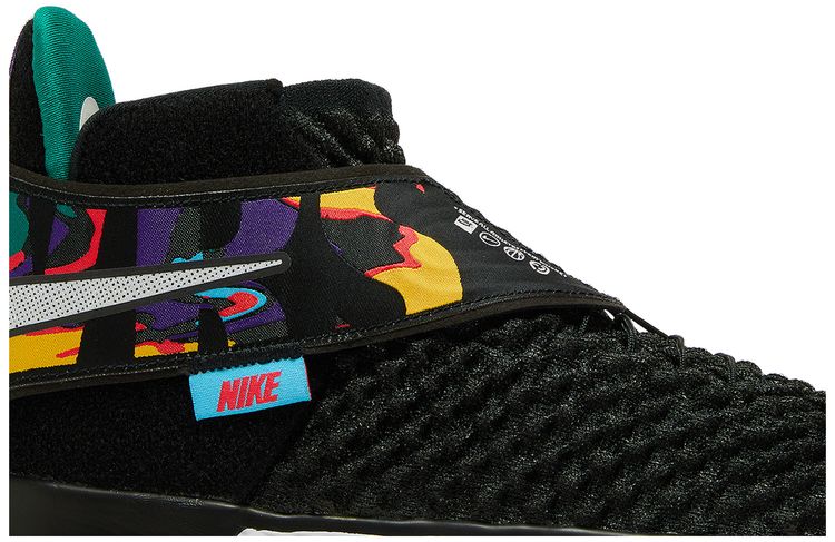 Nike Zoom UNVRS Flyease Multi Color