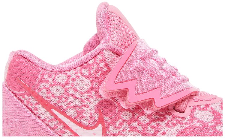 SpongeBob SquarePants x Nike Kyrie 5 TD Patrick