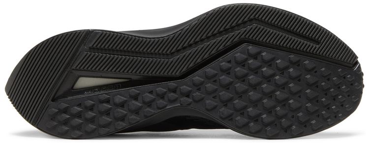 Nike Air Zoom Winflo 6 Triple Black