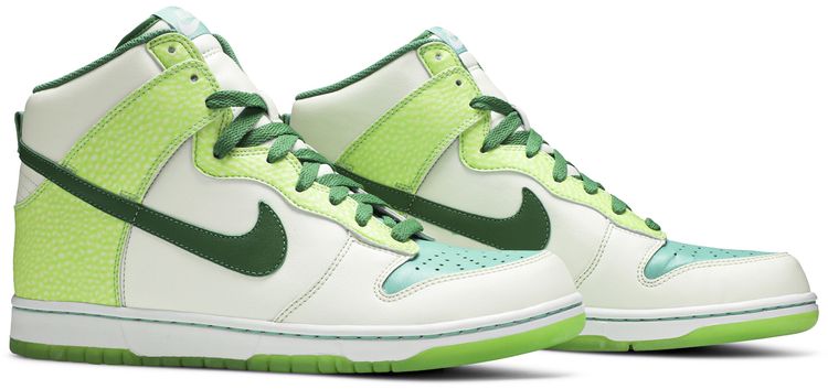 Nike Dunk High Premium Glow In The Dark 2