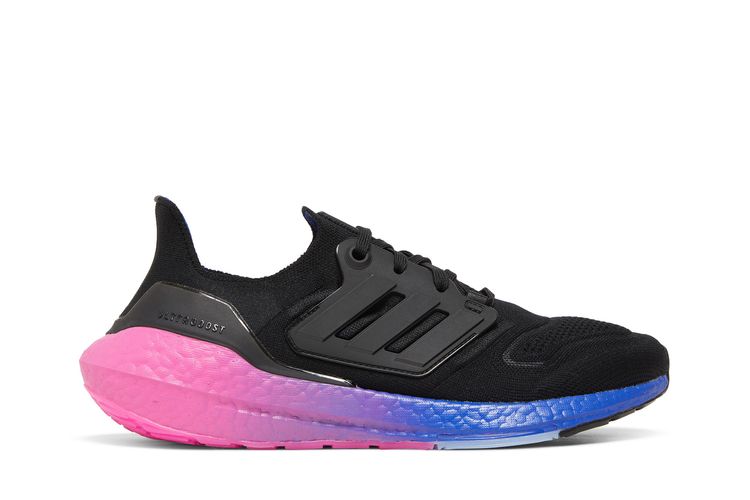 Buy adidas UltraBoost 22  display picture 3
