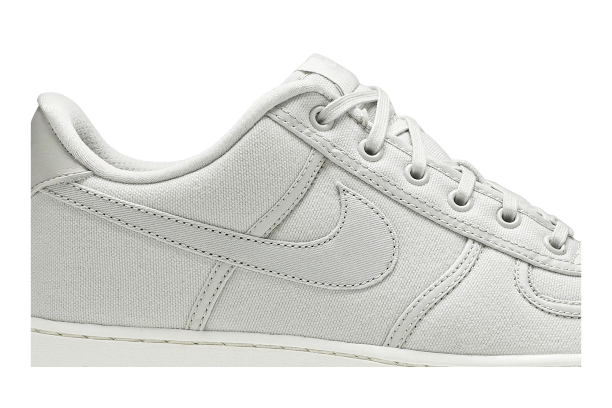Nike air force 1 low retro qs light bone 2025