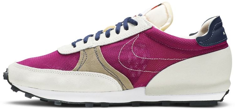 Nike Daybreak Type Cactus Flower