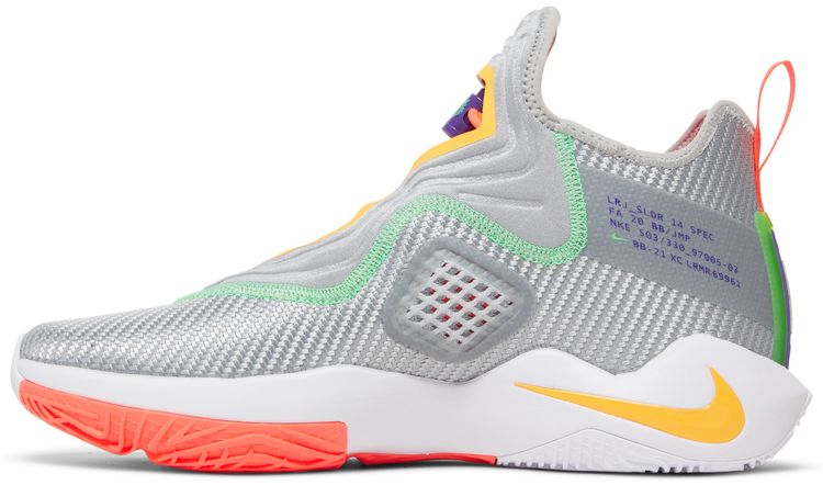 LeBron Soldier 14 Hare