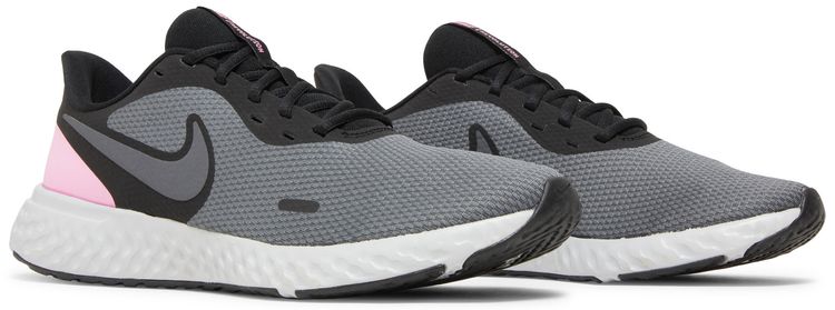 Nike Wmns Revolution 5 Psychic Pink