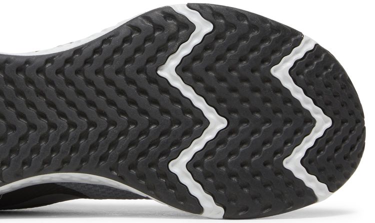 Nike Wmns Revolution 5 Psychic Pink