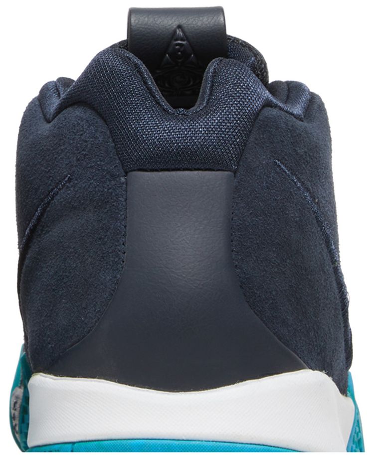 Nike Kyrie 4 GS Obsidian