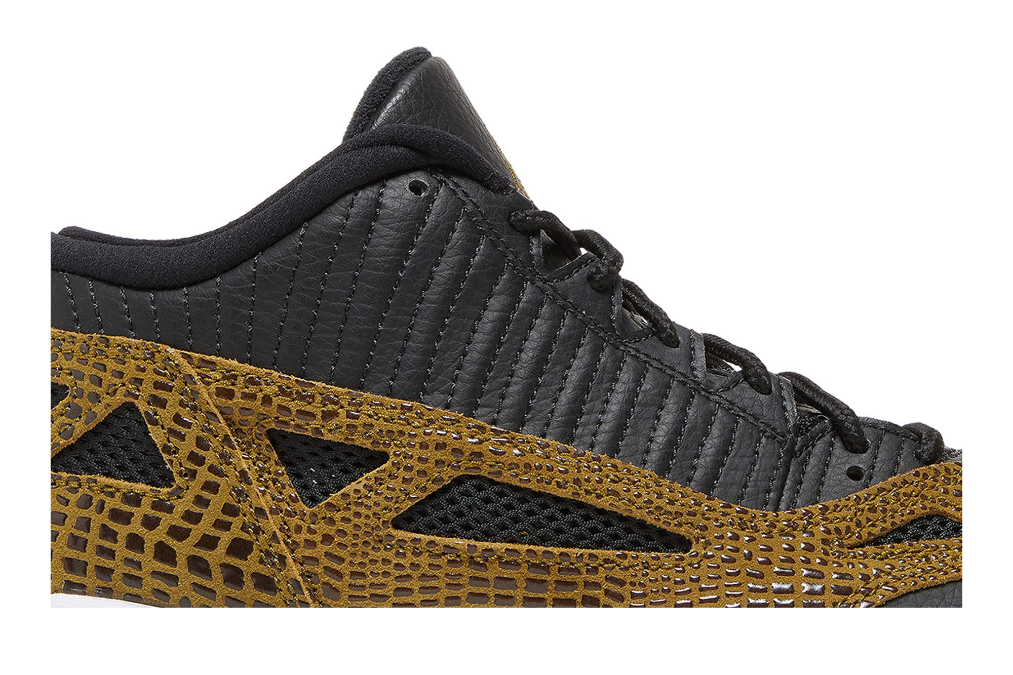 Jordan 11 low croc discount