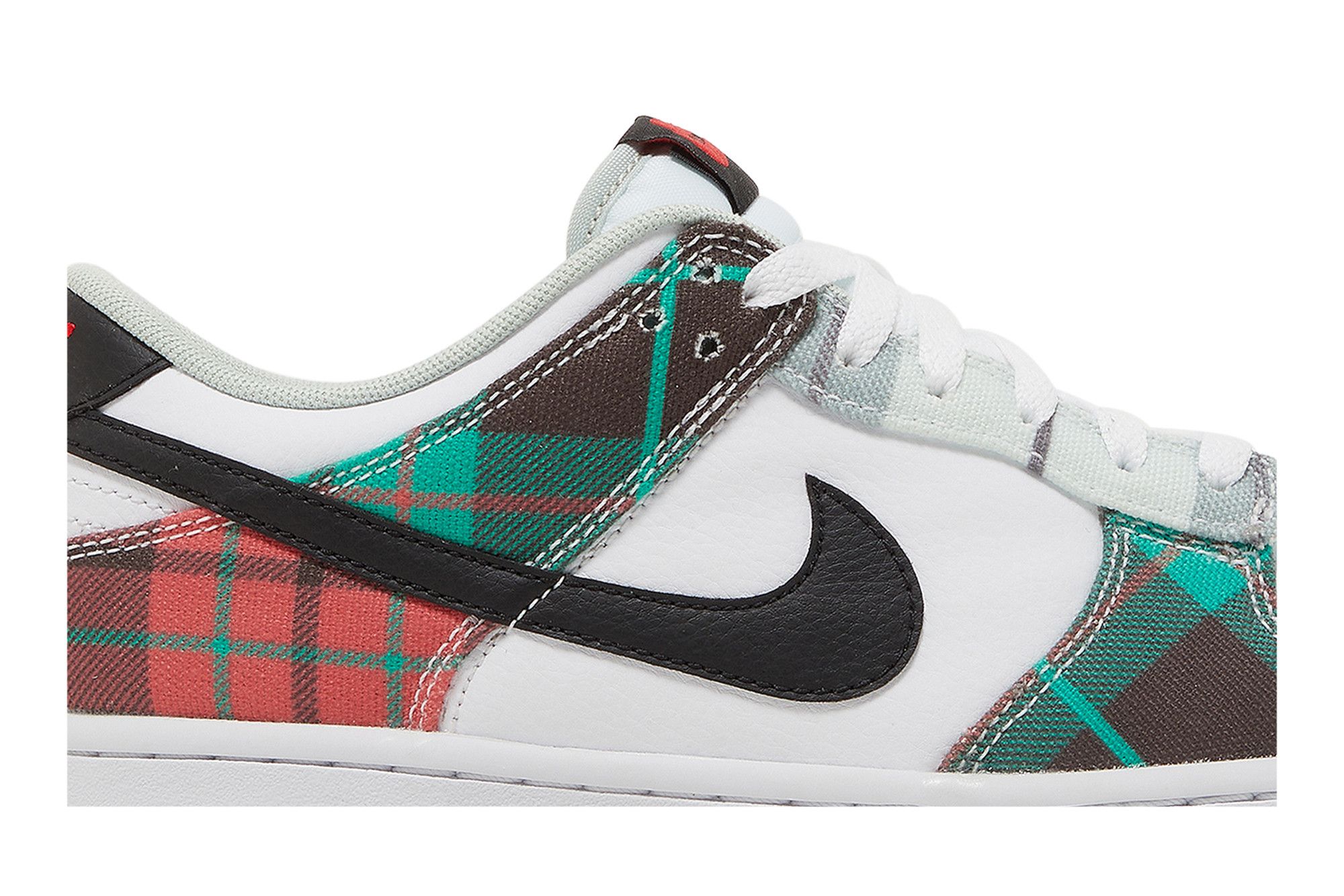 Buy Nike Dunk Low SE GS 'Tartan Plaid' - DV8919 100 | GOAT