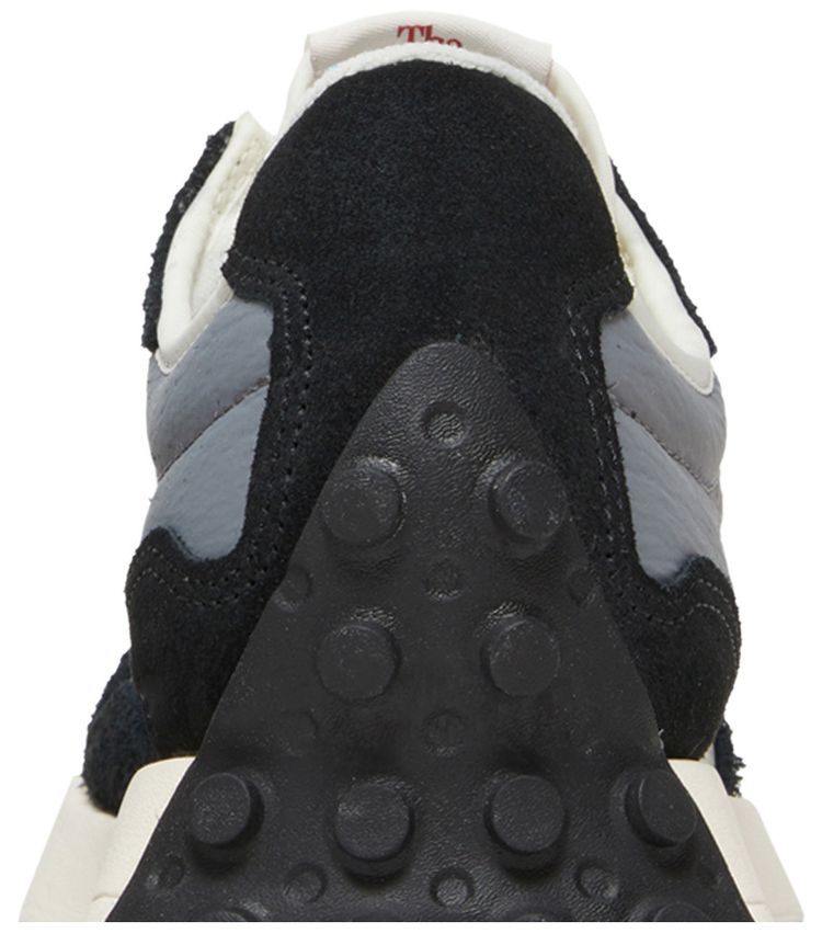 New Balance 327 Grey Sea Salt