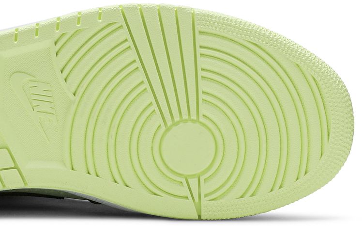 Wmns Air Jordan 1 Mid SE Black Barely Volt