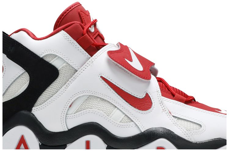 Nike Air Barrage Mid University Red