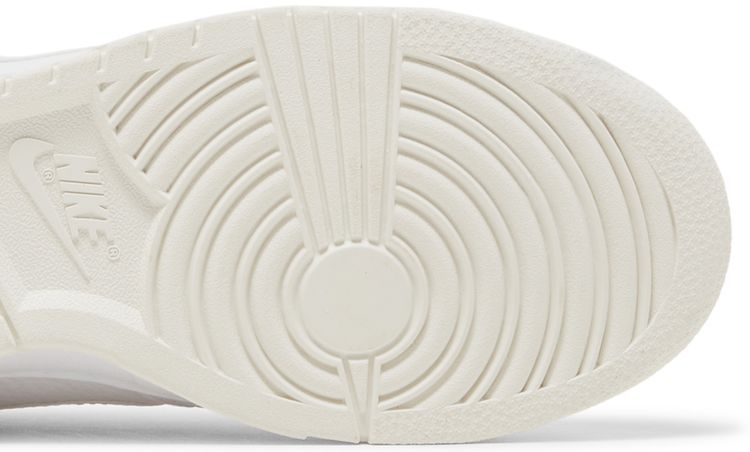 Nike Wmns Dunk Low Valentines Day   Yellow Heart