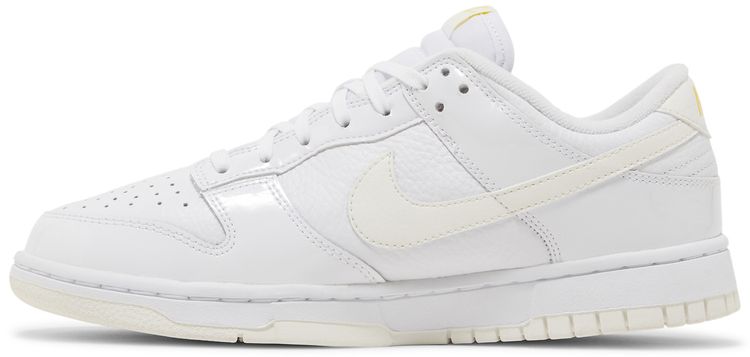 Nike Wmns Dunk Low Valentines Day   Yellow Heart