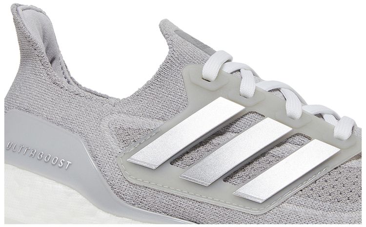Adidas Wmns UltraBoost 21 Grey Silver Metallic